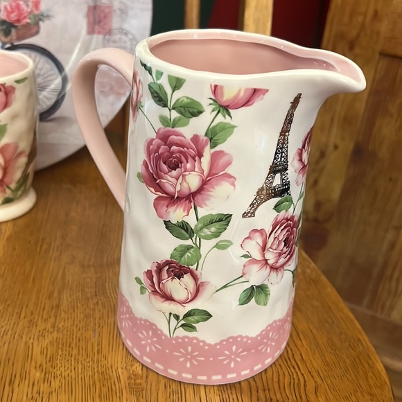 Paris Tea Set - Picture 4 of 5